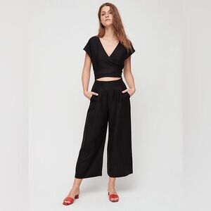 Aritzia Wilfred Brax Jumpsuit Black Cut out Wide Leg Linen & Lycel Blend Size 6